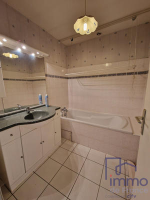 Maison - 103 m² - 6 pièces