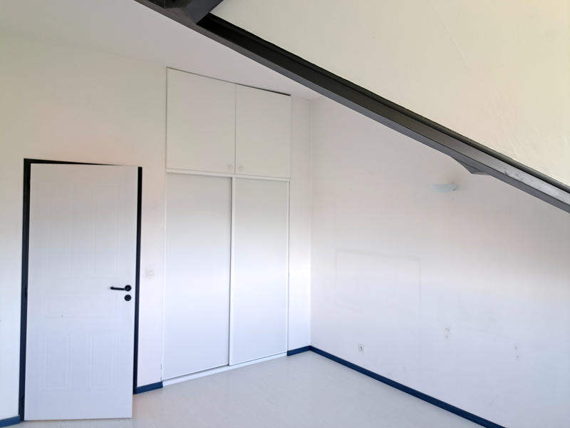 Maison - 202 m² - 5 pièces