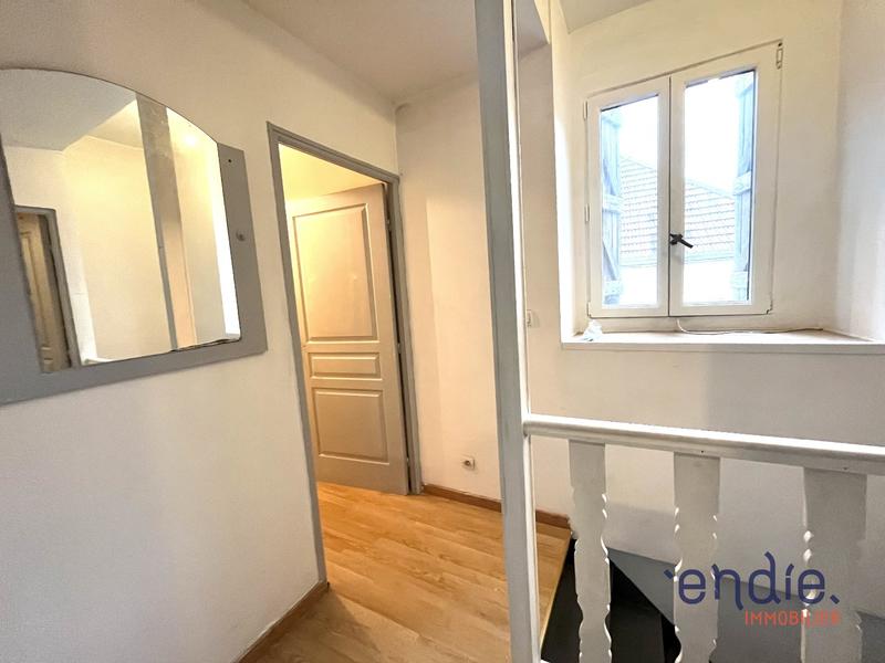 Appartement - 99 m² - 4 pièces