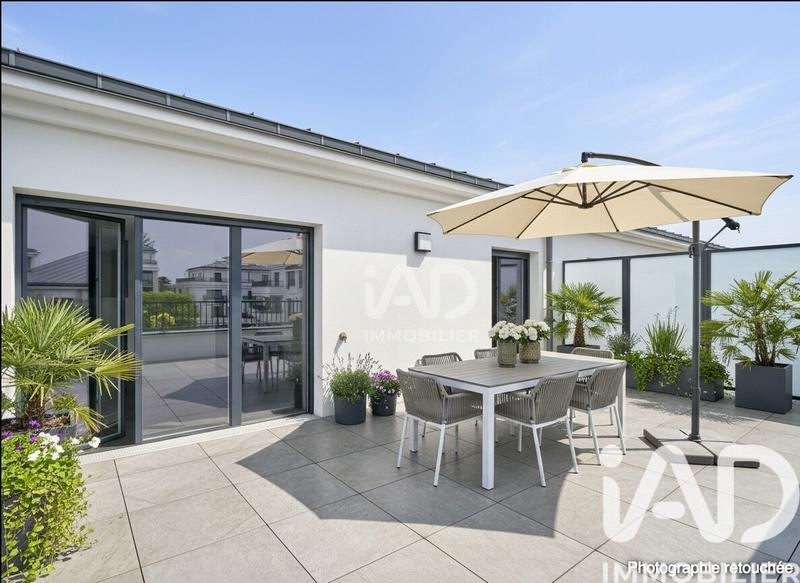 Appartement - 102 m² - 5 pièces