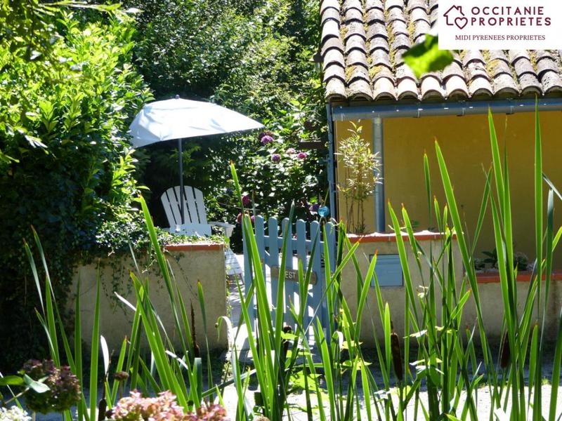 Propriété - 228 m² - 14 pièces