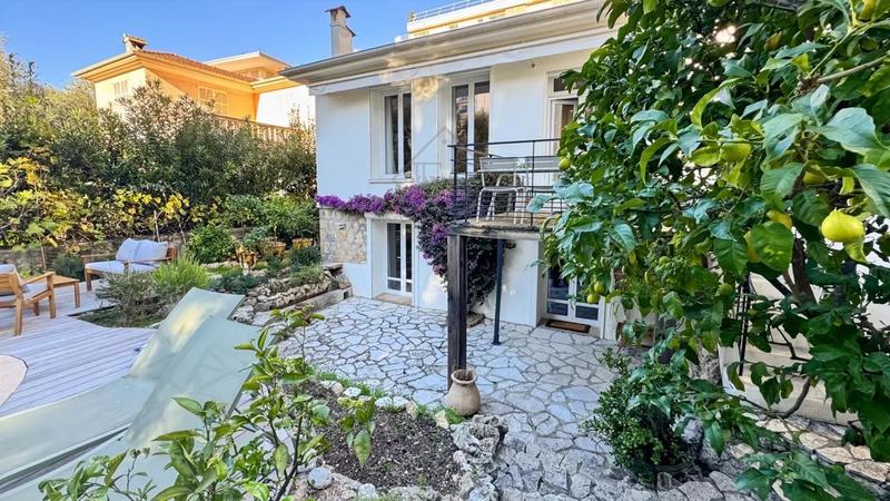 Maison de ville - 125 m² - 4 pièces