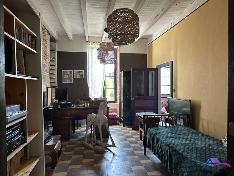 Maison - 188 m² - 6 pièces