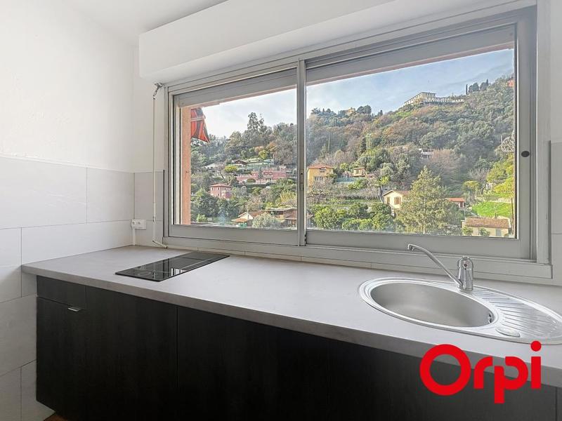 Studio - 32 m² - 1 pièce