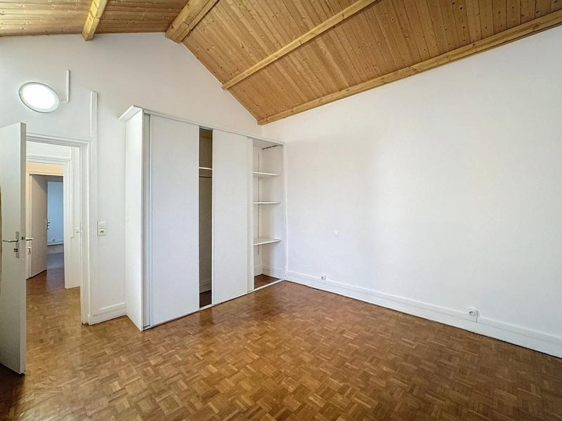 Maison - 131 m² - 8 pièces