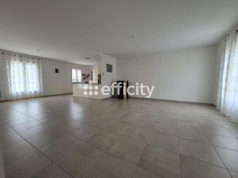 Pavillon - 110 m² - 5 pièces