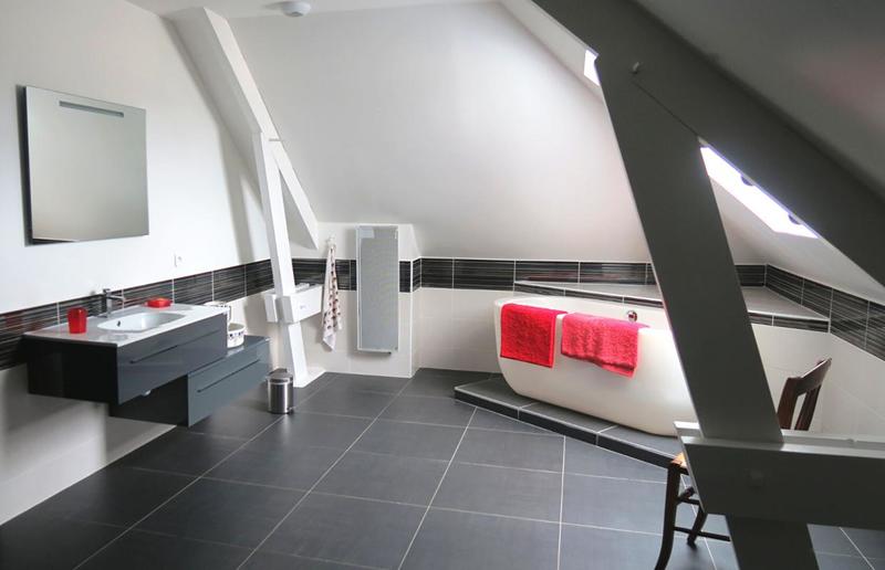 Maison - 349 m² - 9 pièces