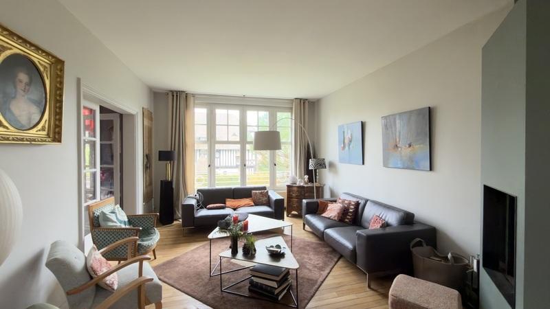 Maison - 188 m² - 8 pièces