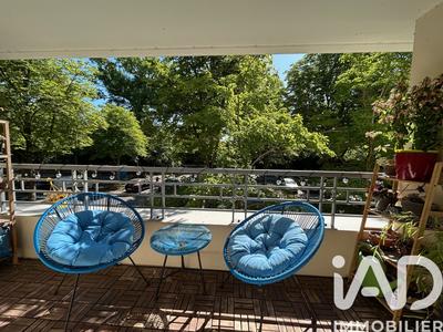 Appartement - 80 m² - 3 pièces