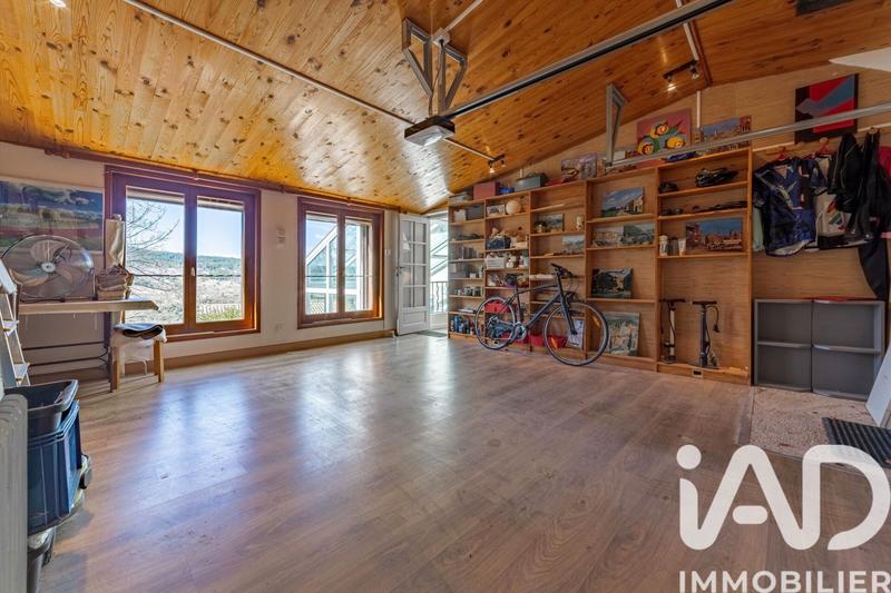 Maison - 145 m² - 4 pièces