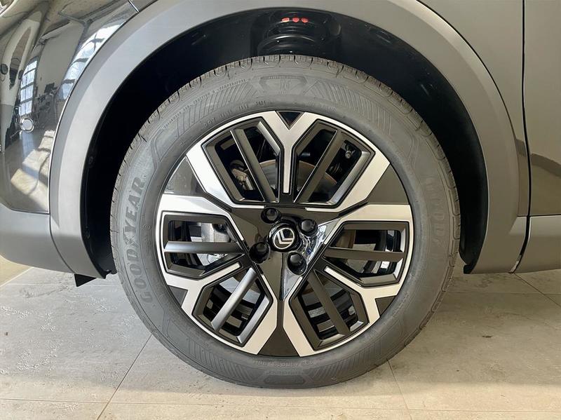 Citroën C4 III (2) 1.2 Hybrid 145 Dcs6 Max