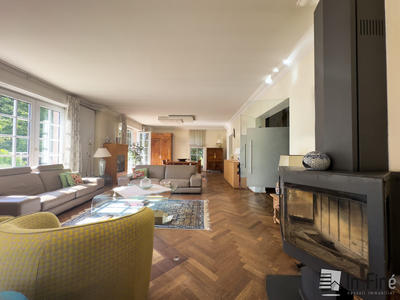 Appartement - 146 m² - 5 pièces