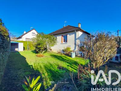 Maison - 80 m² - 4 pièces