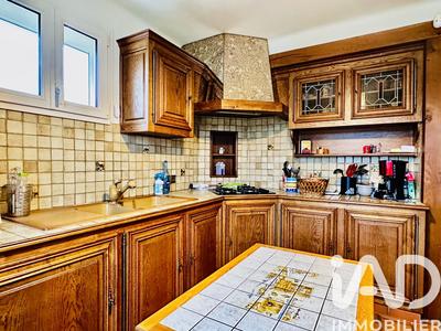 Maison - 111 m² - 5 pièces