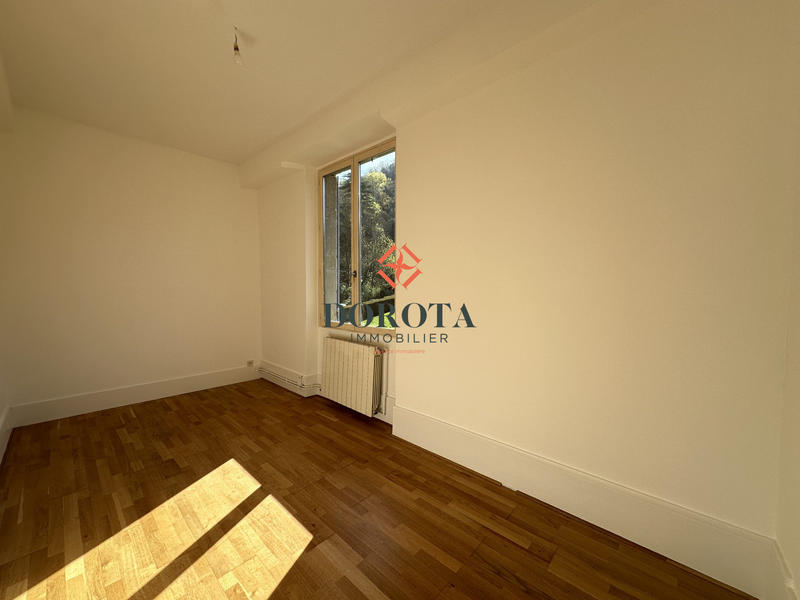 Appartement - 136 m² - 4 pièces