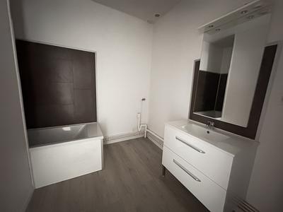 Appartement - 72 m² - 4 pièces