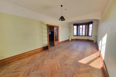 Maison bourgeoise - 175 m² - 1 pièce