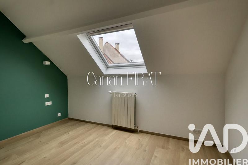 Maison de ville - 122 m² - 6 pièces