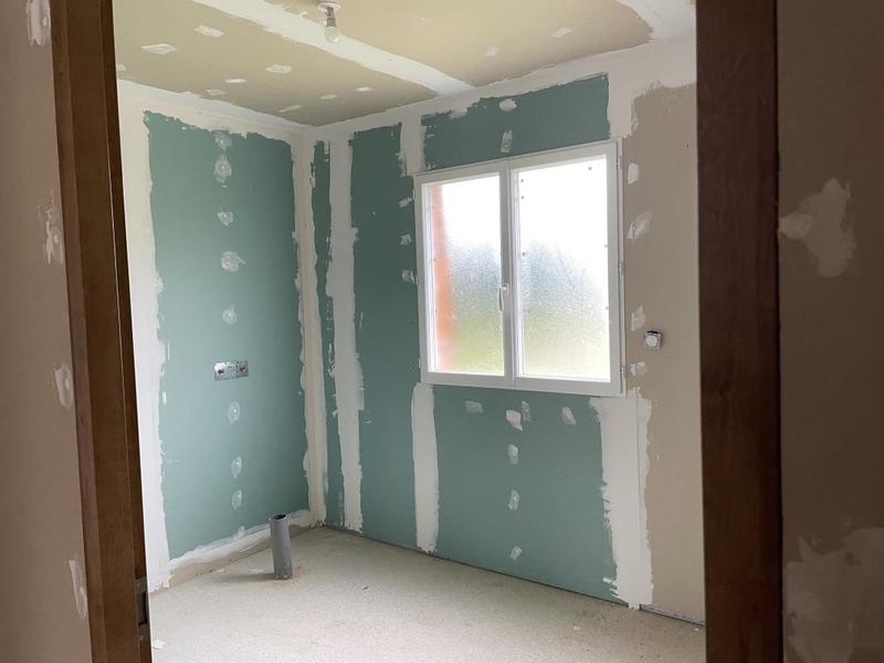 Maison - 99 m² - 4 pièces