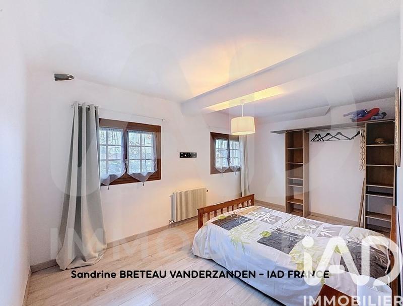 Maison - 143 m² - 7 pièces