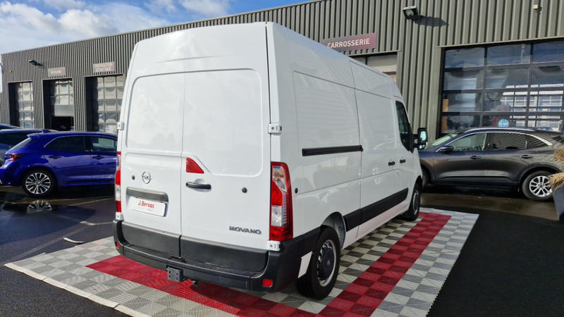 Opel Movano Fourgon f3300 l2h2 135 ch biturbo