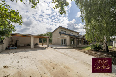 Maison - 190 m² - 5 pièces