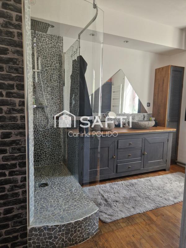 Maison - 151 m² - 6 pièces