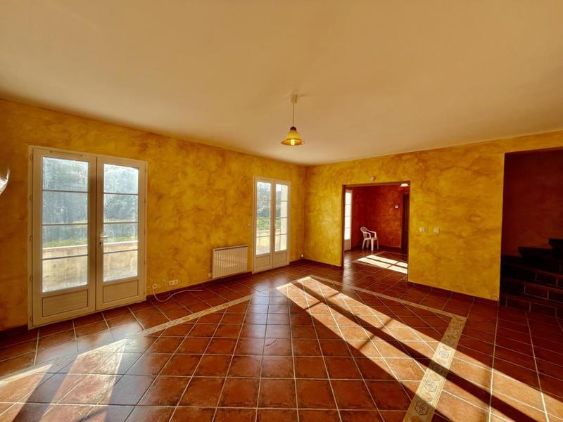 Villa - 150 m² - 5 pièces