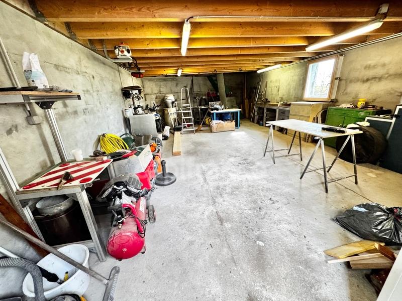 Maison - 137 m² - 7 pièces