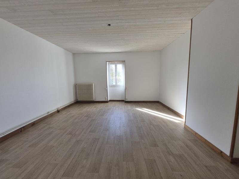 Maison ancienne - 315 m² - 13 pièces