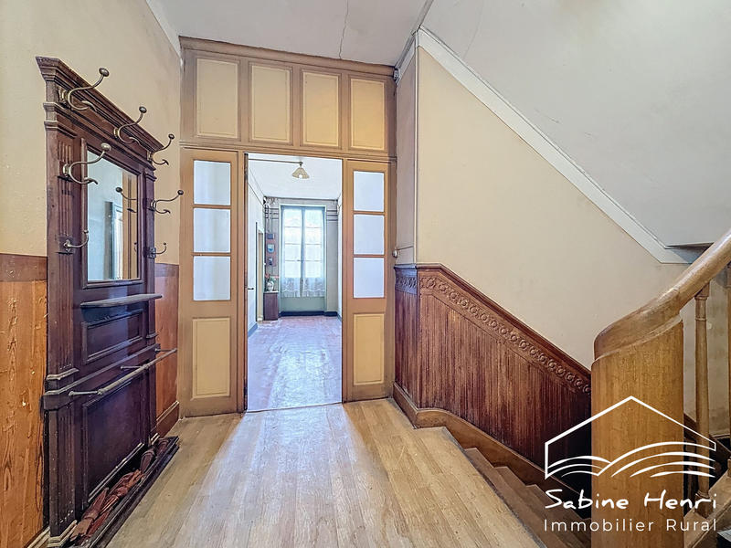 Maison ancienne - 238 m² - 10 pièces