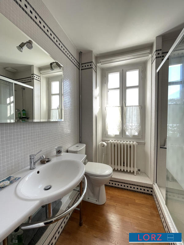 Maison ancienne - 183 m² - 7 pièces