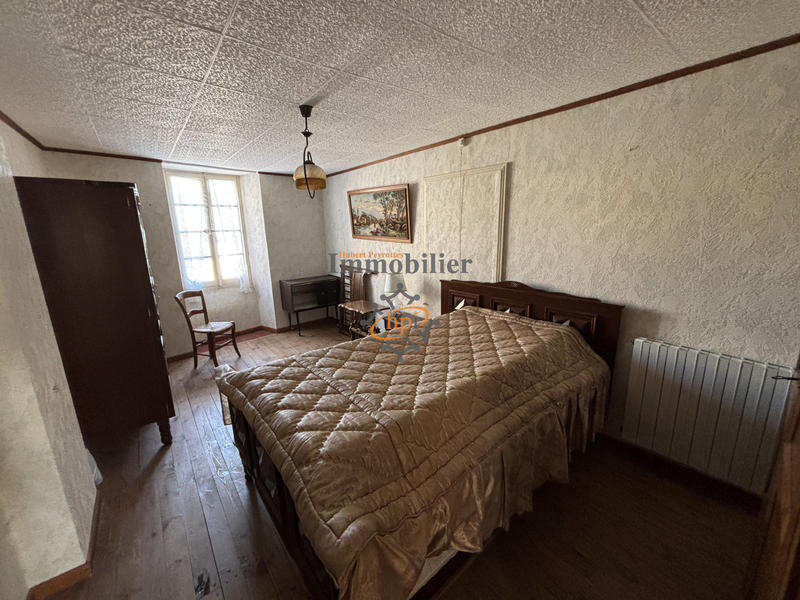 Maison - 152 m² - 1 pièce