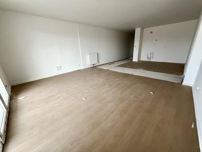 Appartement - 101 m² - 5 pièces