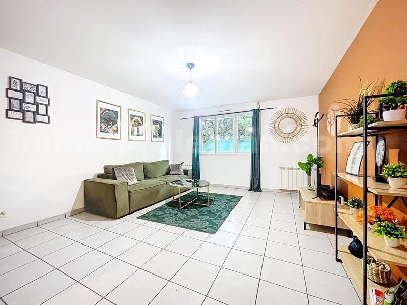 Appartement - 49 m² - 2 pièces