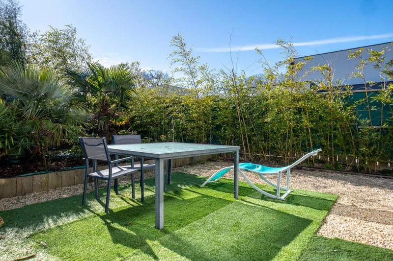 Maison - 200 m² - 7 pièces