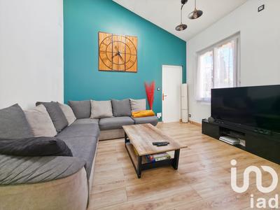 Maison - 213 m² - 7 pièces