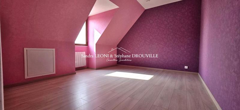 Maison - 153 m² - 7 pièces