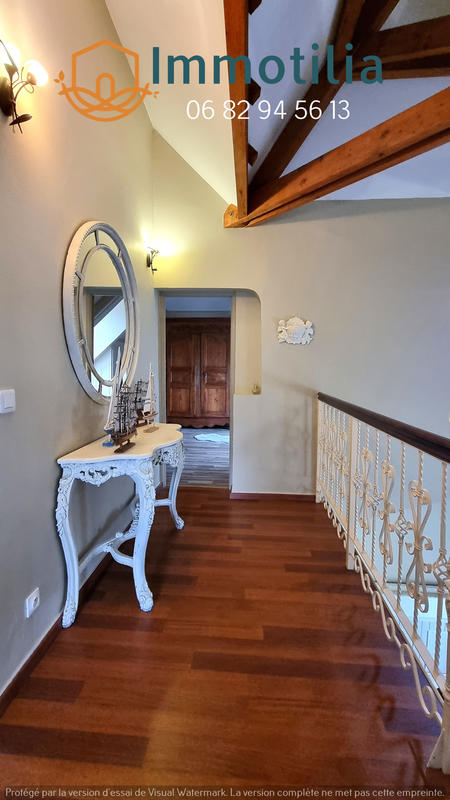 Maison - 185 m² - 6 pièces