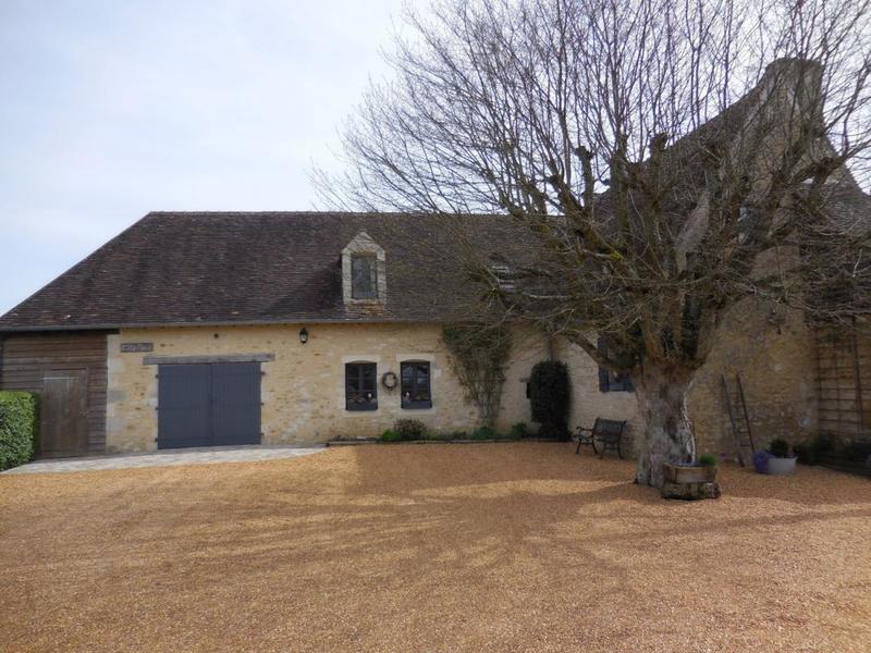 Maison - 167 m² - 5 pièces
