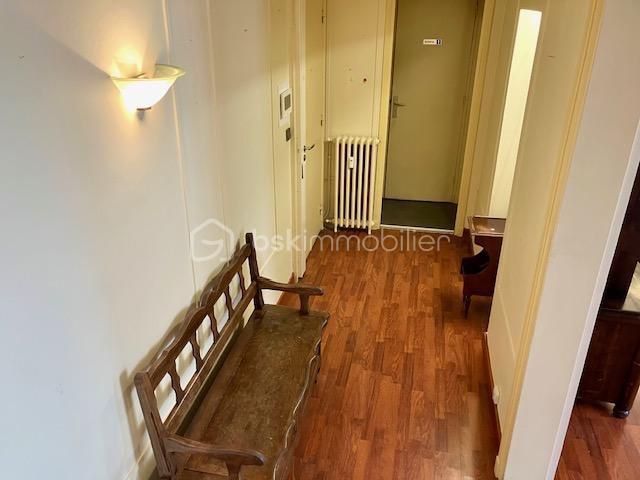 Appartement - 144 m² - 5 pièces