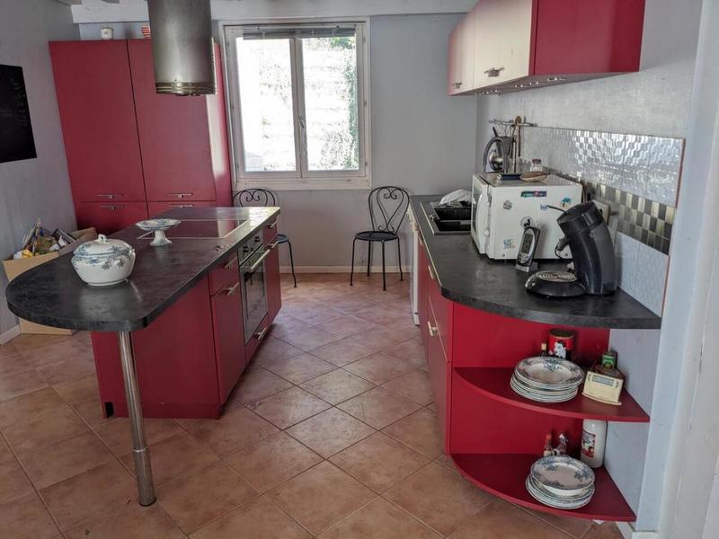 Maison - 97 m² - 5 pièces