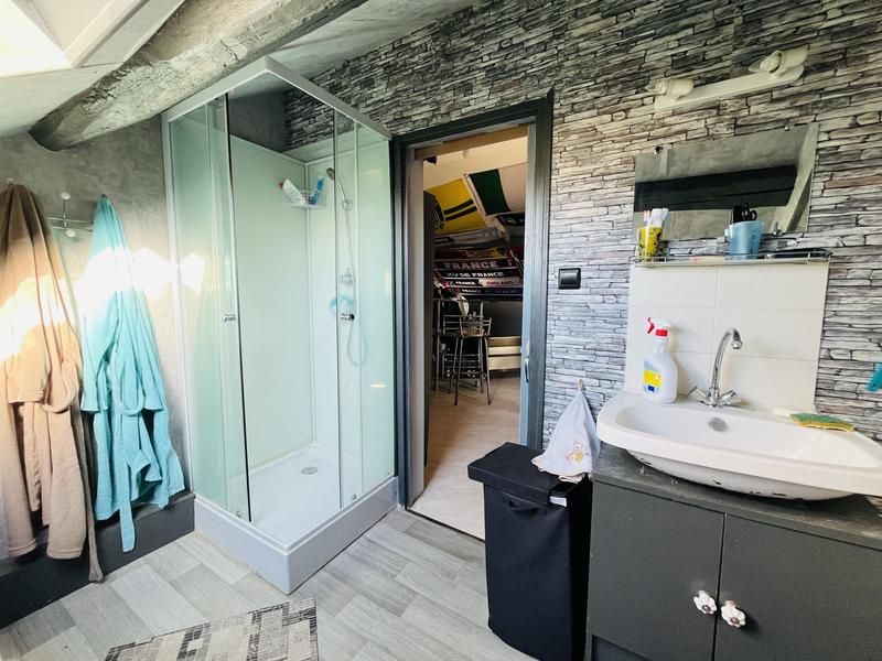 Maison - 152 m² - 7 pièces