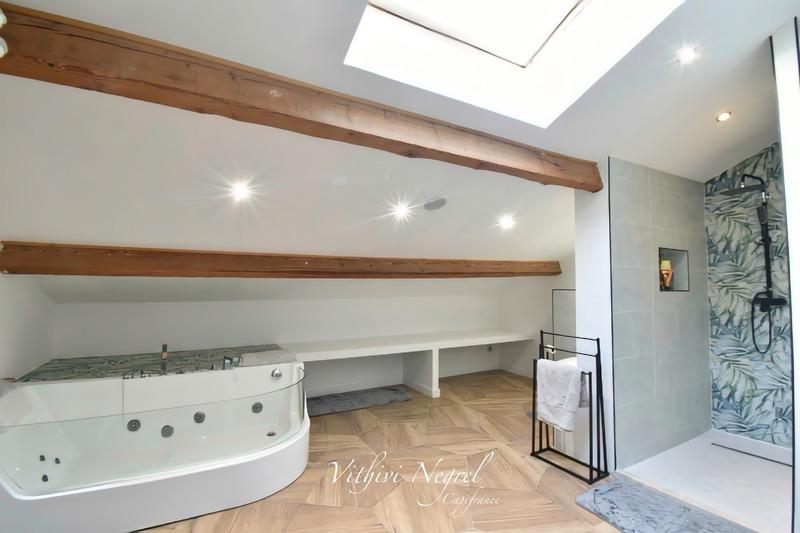 Maison - 163 m² - 4 pièces