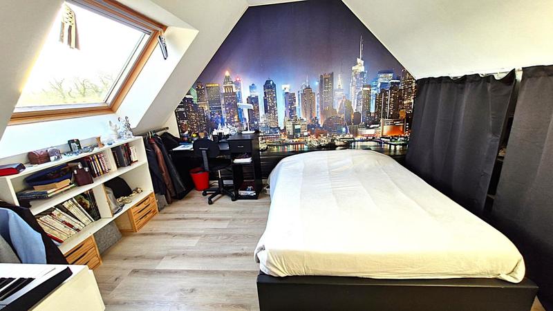 Maison - 98 m² - 5 pièces