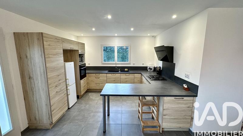 Maison - 91 m² - 4 pièces