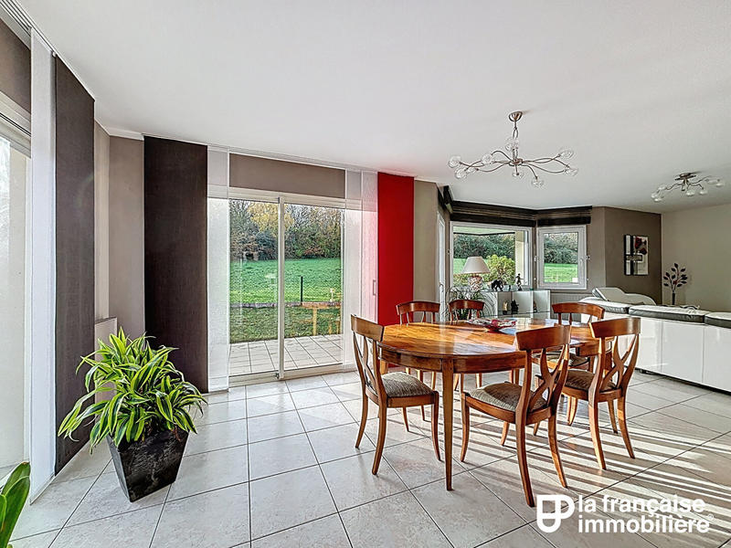 Maison - 135 m² - 7 pièces