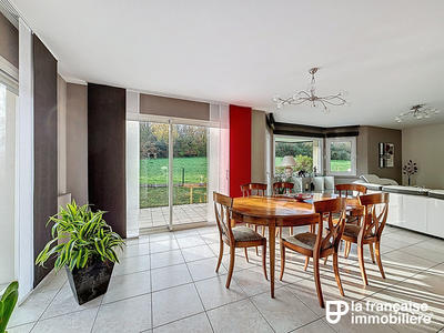 Maison - 135 m² - 7 pièces