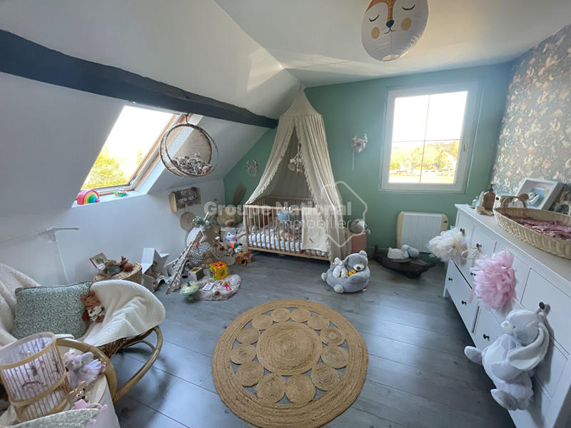 Maison - 200 m² - 6 pièces