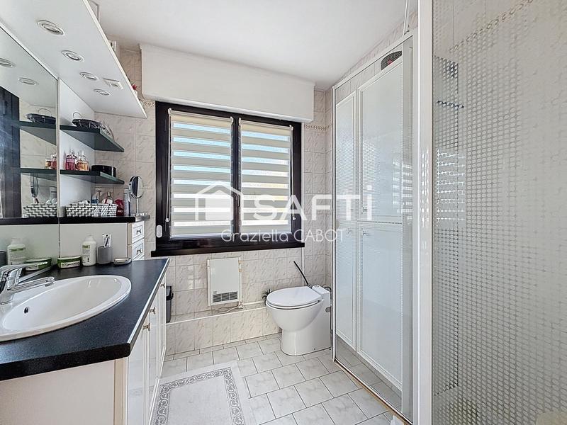 Maison - 90 m² - 6 pièces